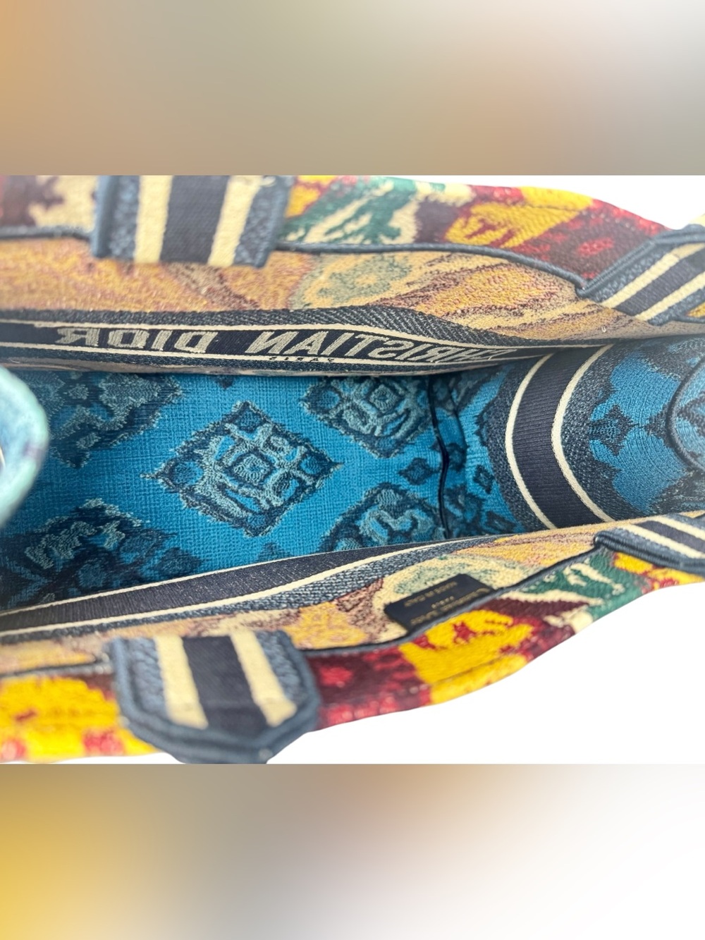 ✨🛍️ Dior Medium Canvas Embroidered Paisley Book Tote, Blue Multicolor - Picture 7 of 9